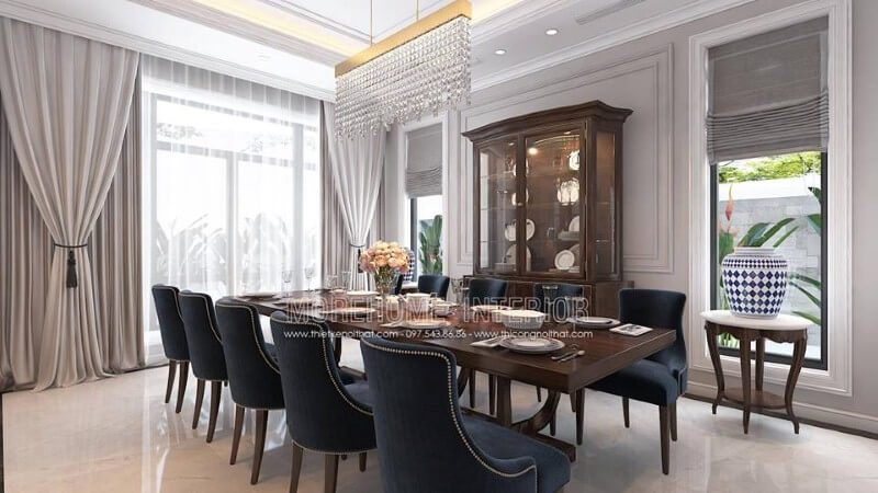 Thiết kế nội thất phòng ăn phòng ăn tân cổ điển đẹp, quý phái với không gian bàn ăn dành cho 10 người nhưng vẫn rộng rãi thông thoáng.